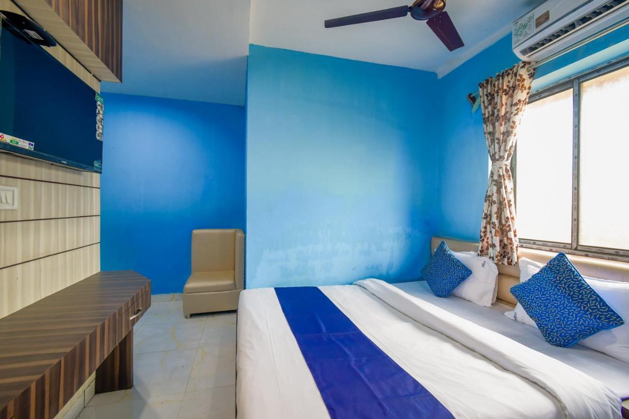 Hotel Blue Abedin Calcutá Exterior foto